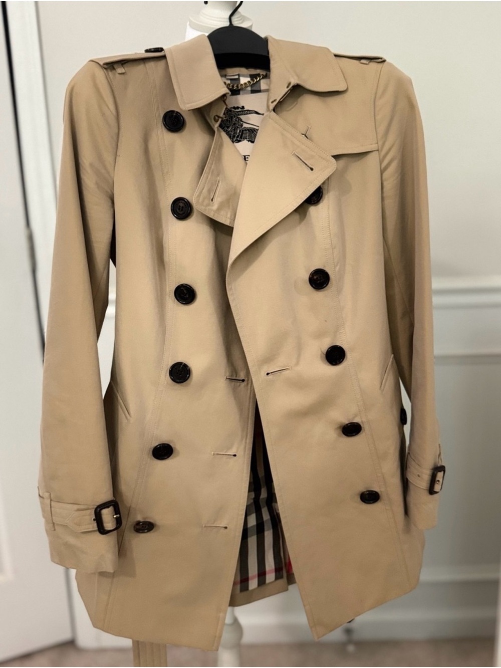 Burberry Beige Double-Breasted Trench Coat with Dark Buttons